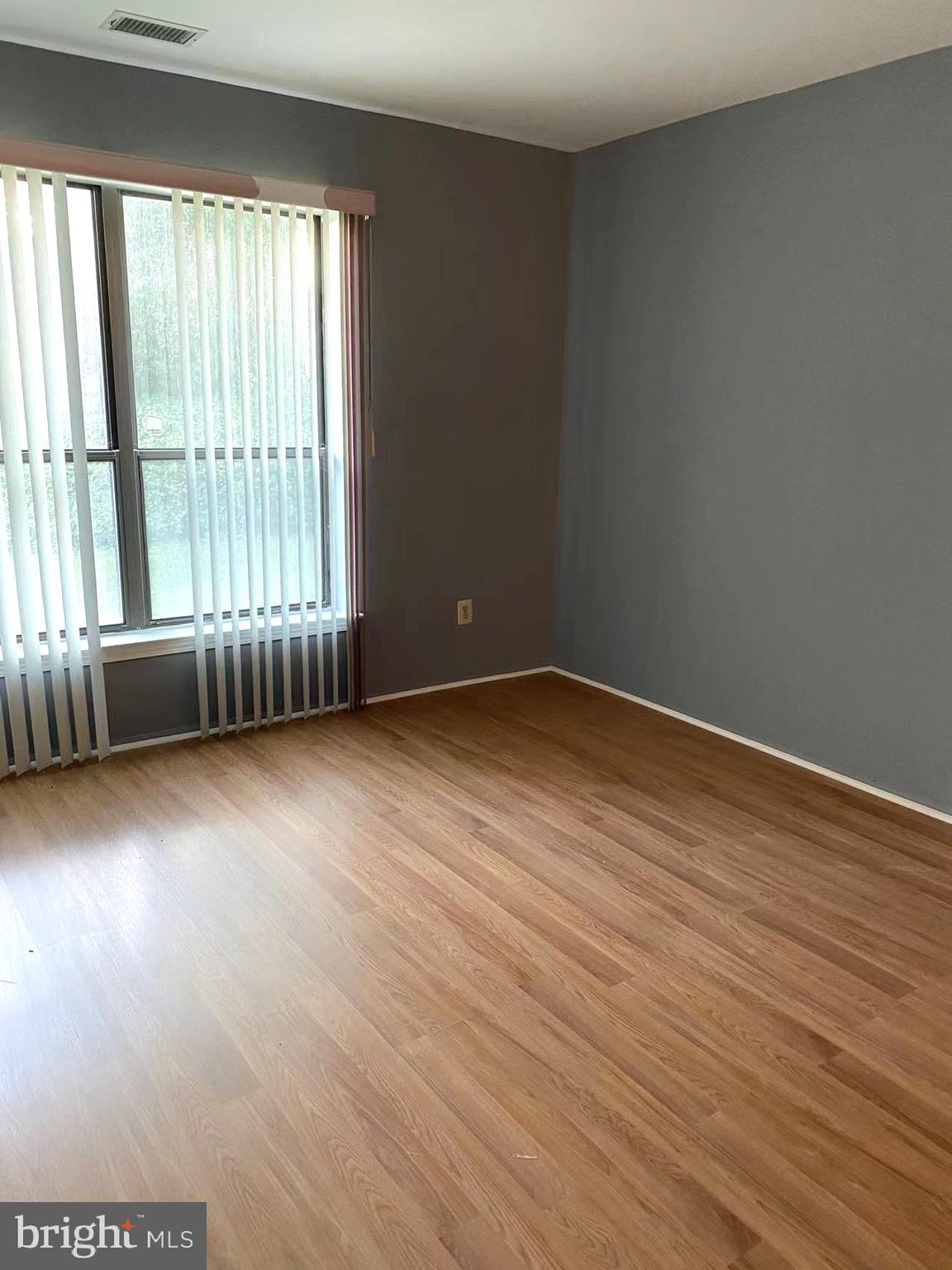 CAROUSEL STATION - Residential