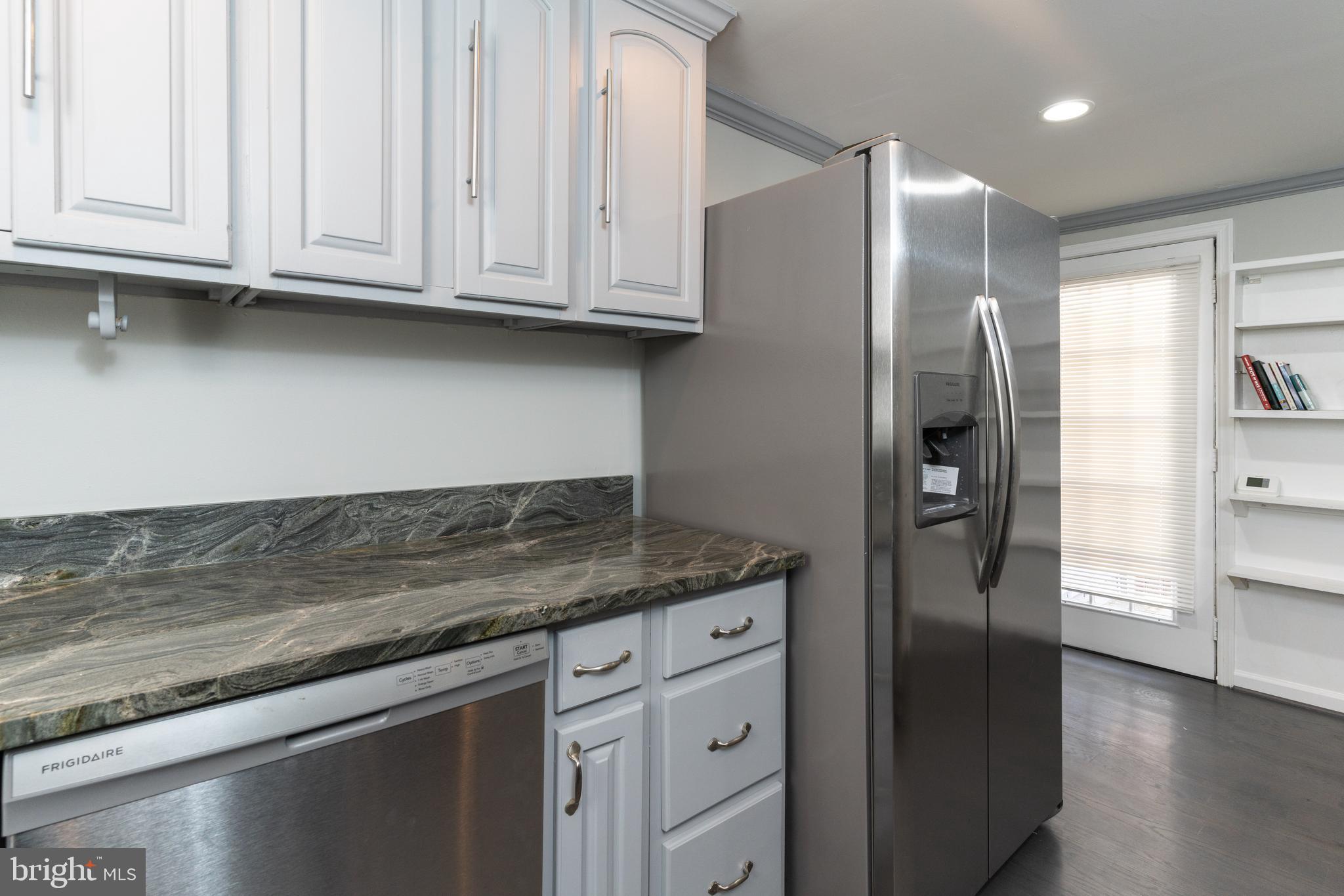 HIGHVIEW PARK - Residential