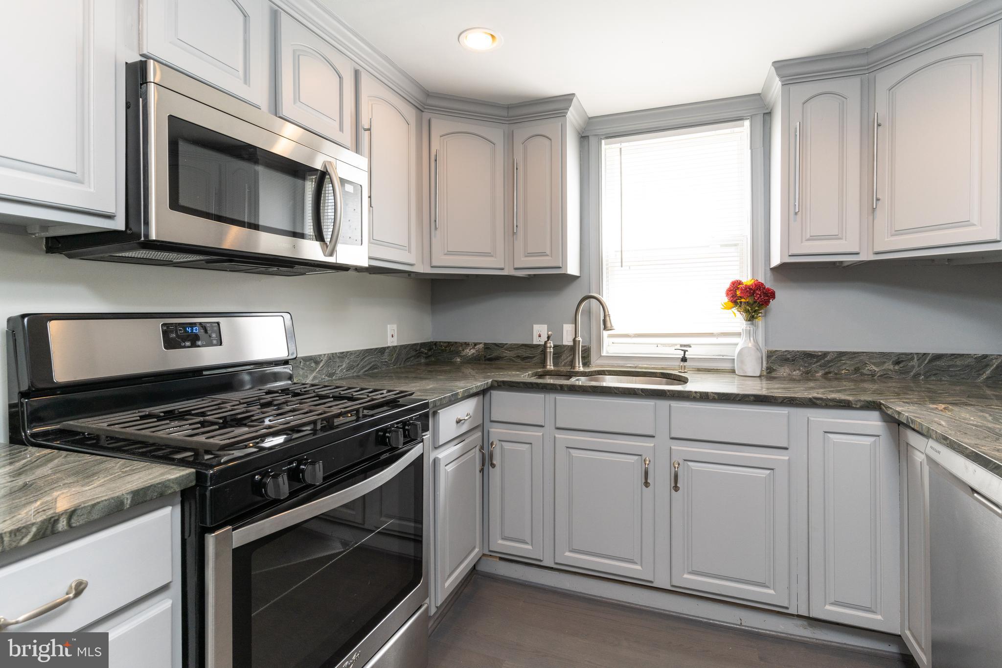 HIGHVIEW PARK - Residential