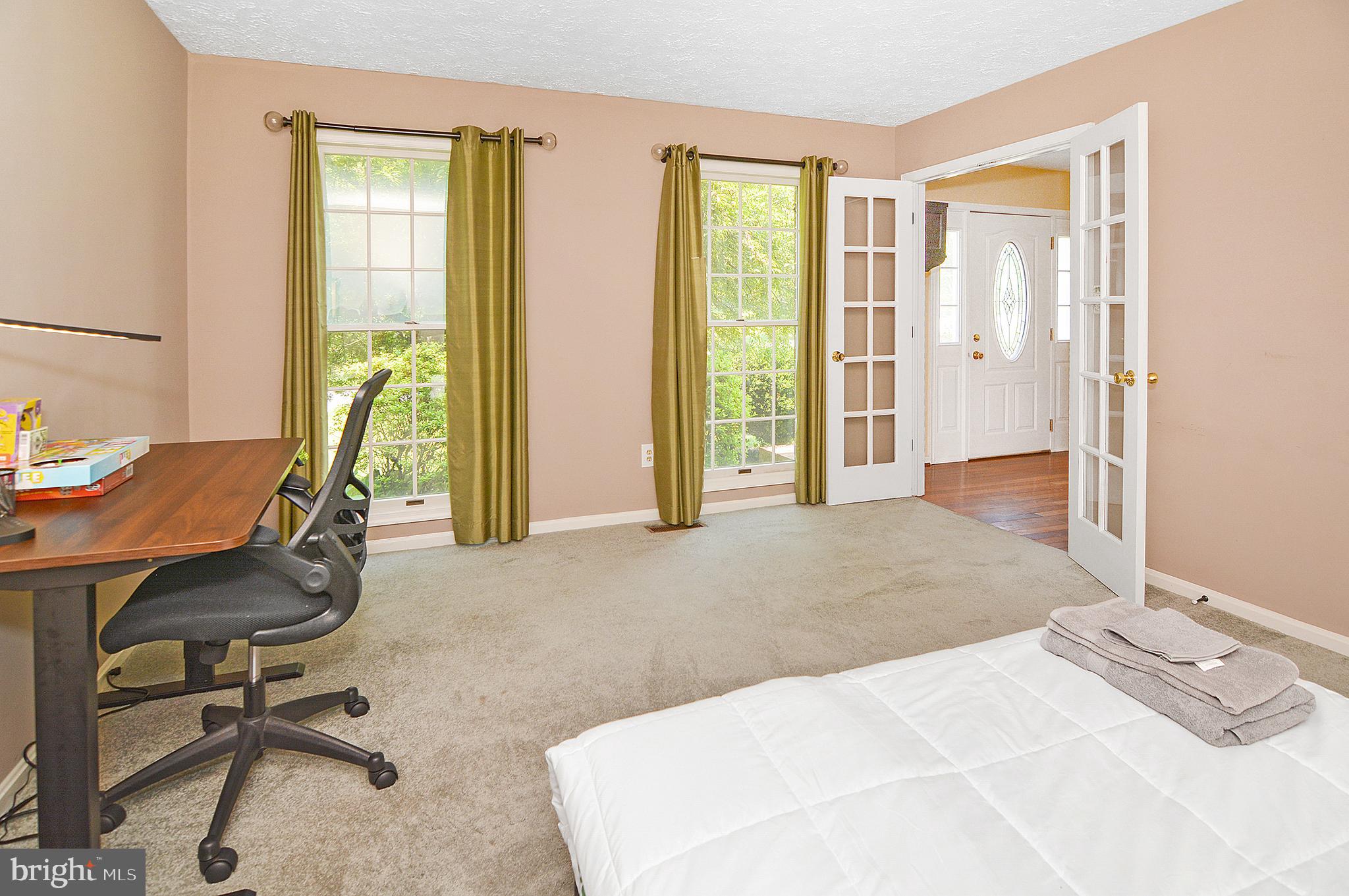 BAY COUNTRY - Residential Lease