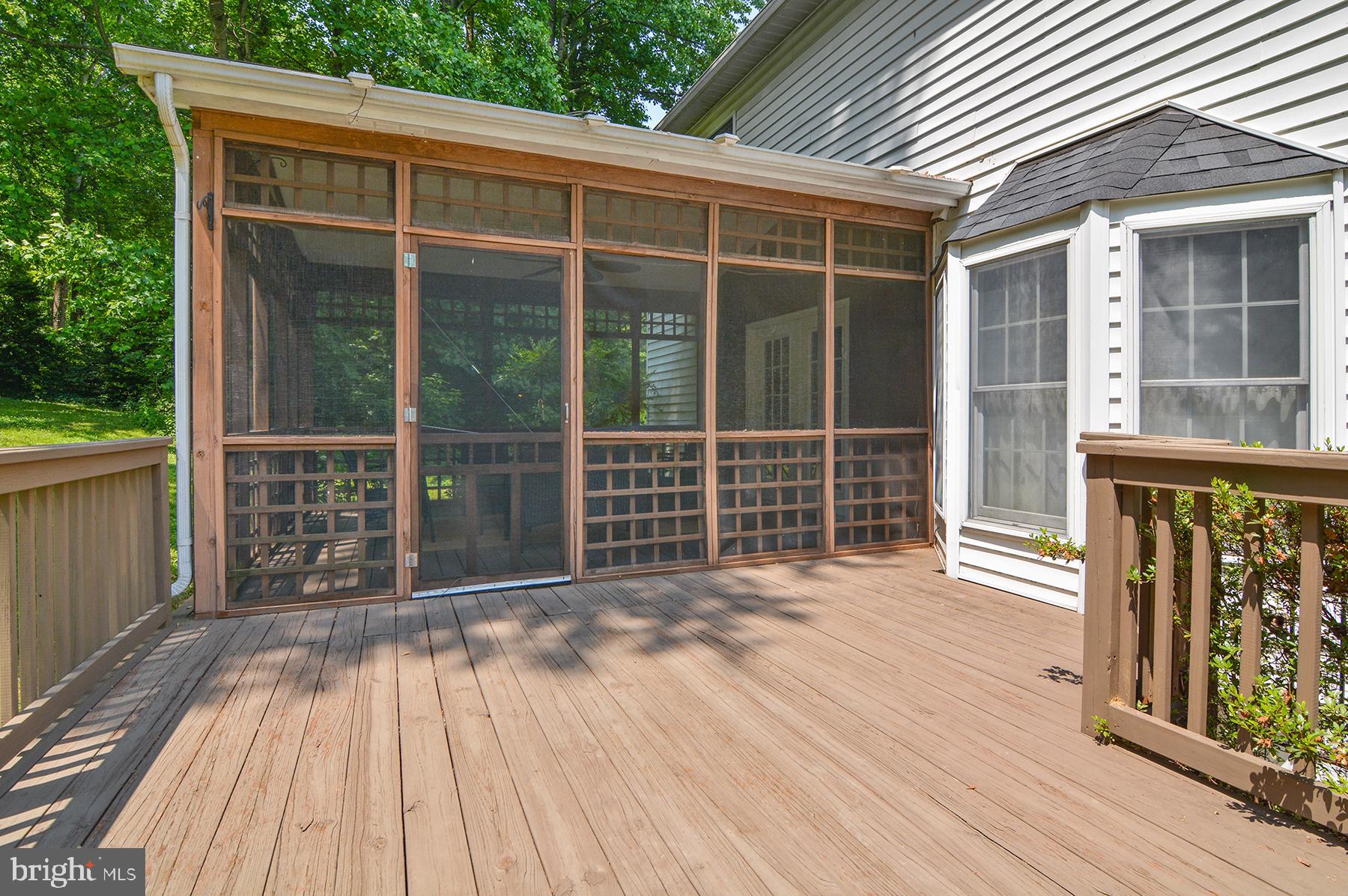 BAY COUNTRY - Residential Lease