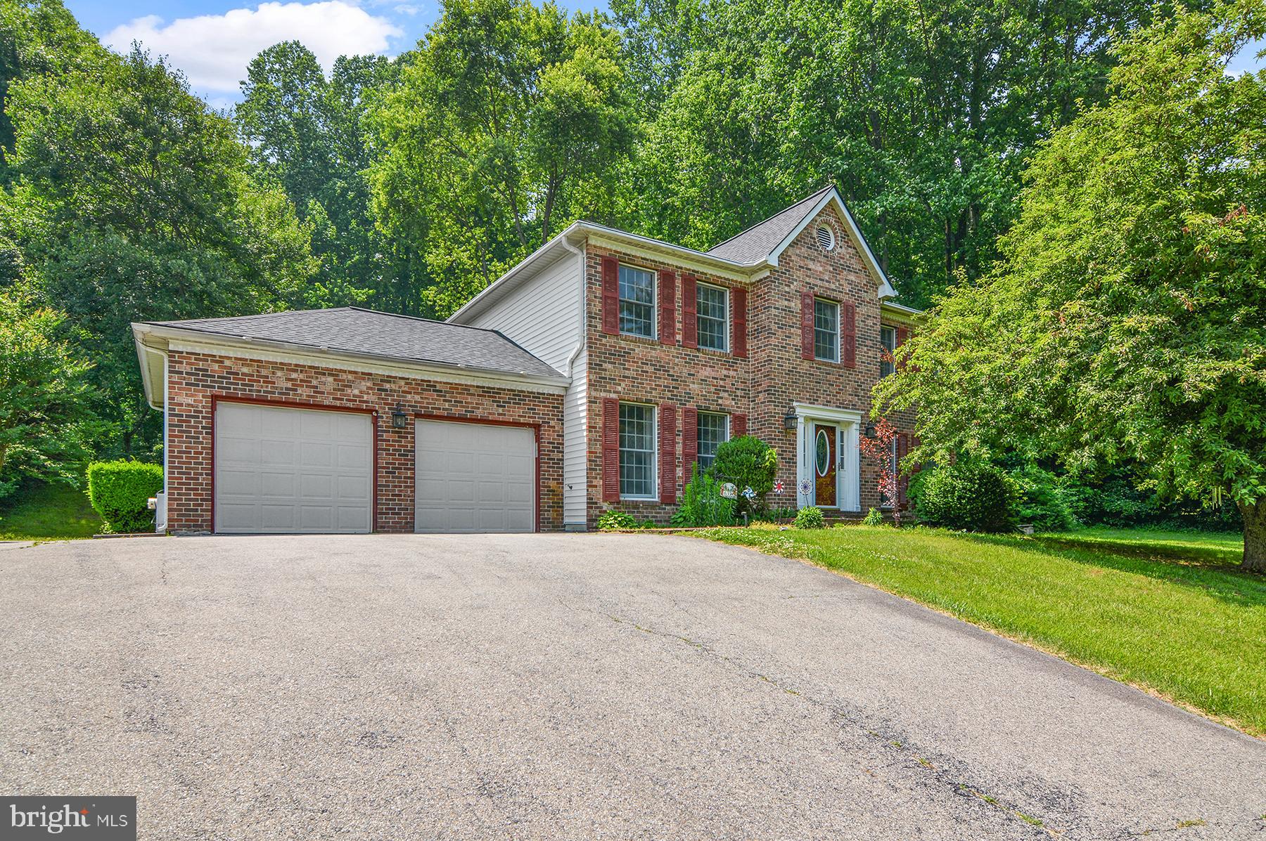 BAY COUNTRY - Residential Lease