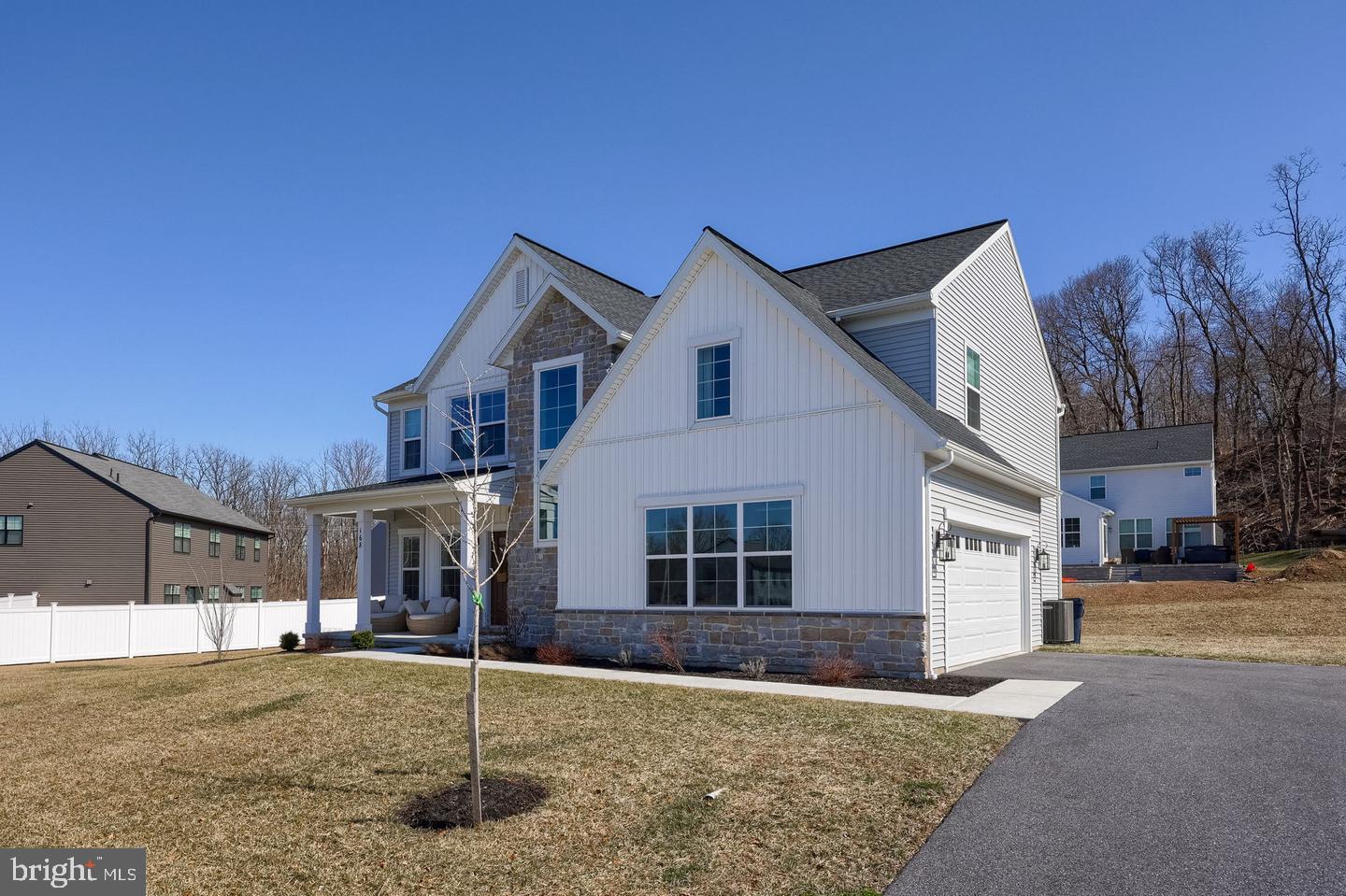 CORNWALL JUNCTION - Residential