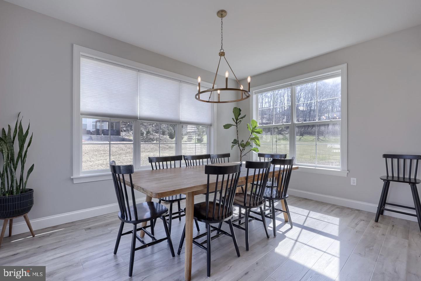 CORNWALL JUNCTION - Residential