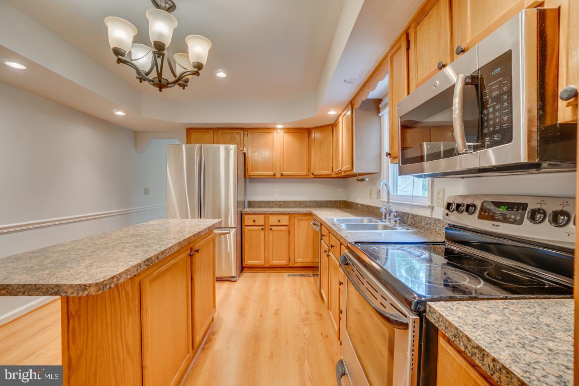 HOLLEYBROOKE/COBBLESTONE - Residential