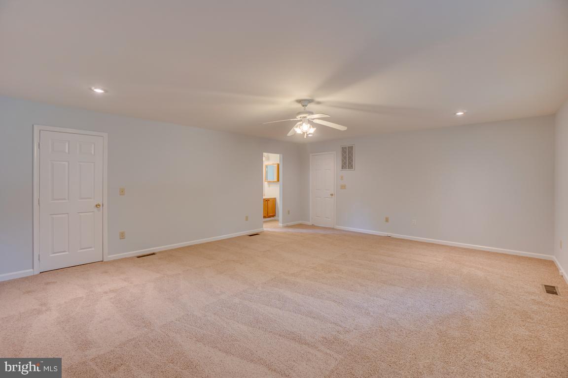 HOLLEYBROOKE/COBBLESTONE - Residential