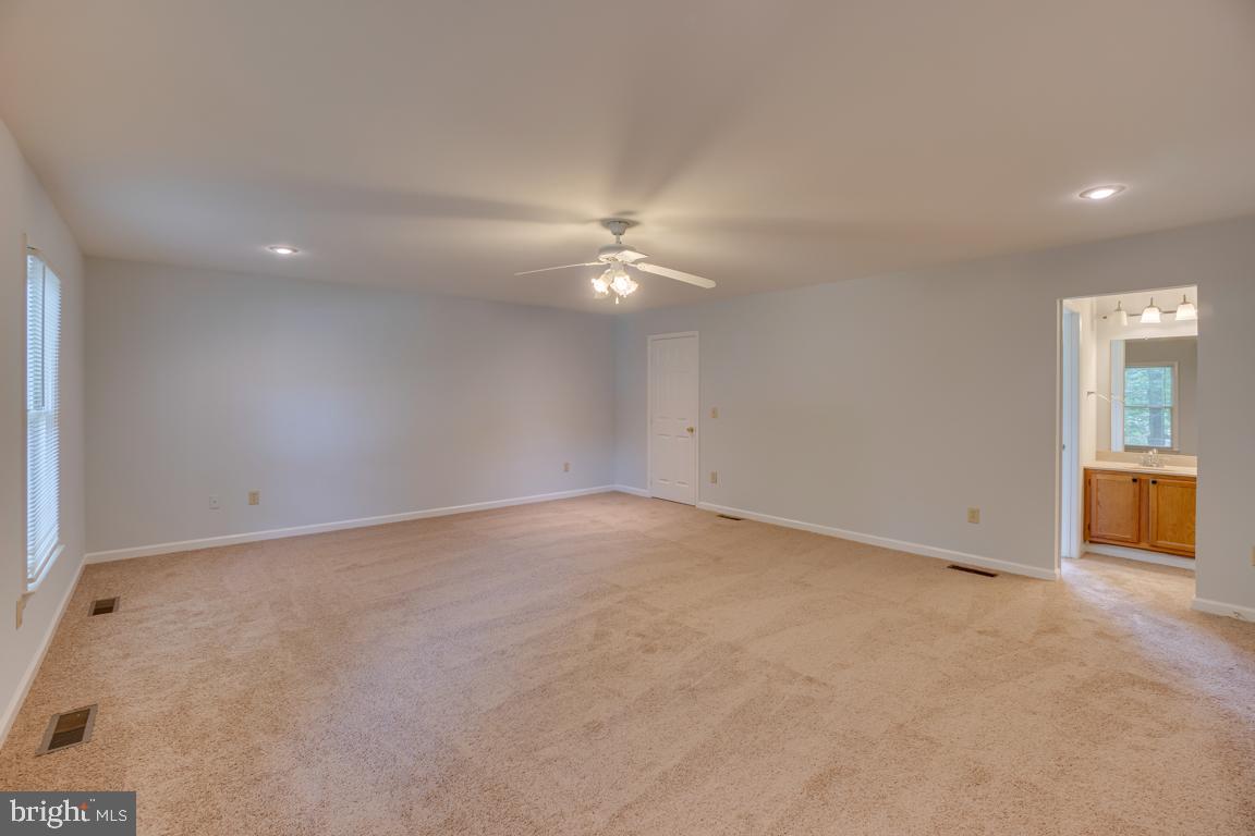 HOLLEYBROOKE/COBBLESTONE - Residential