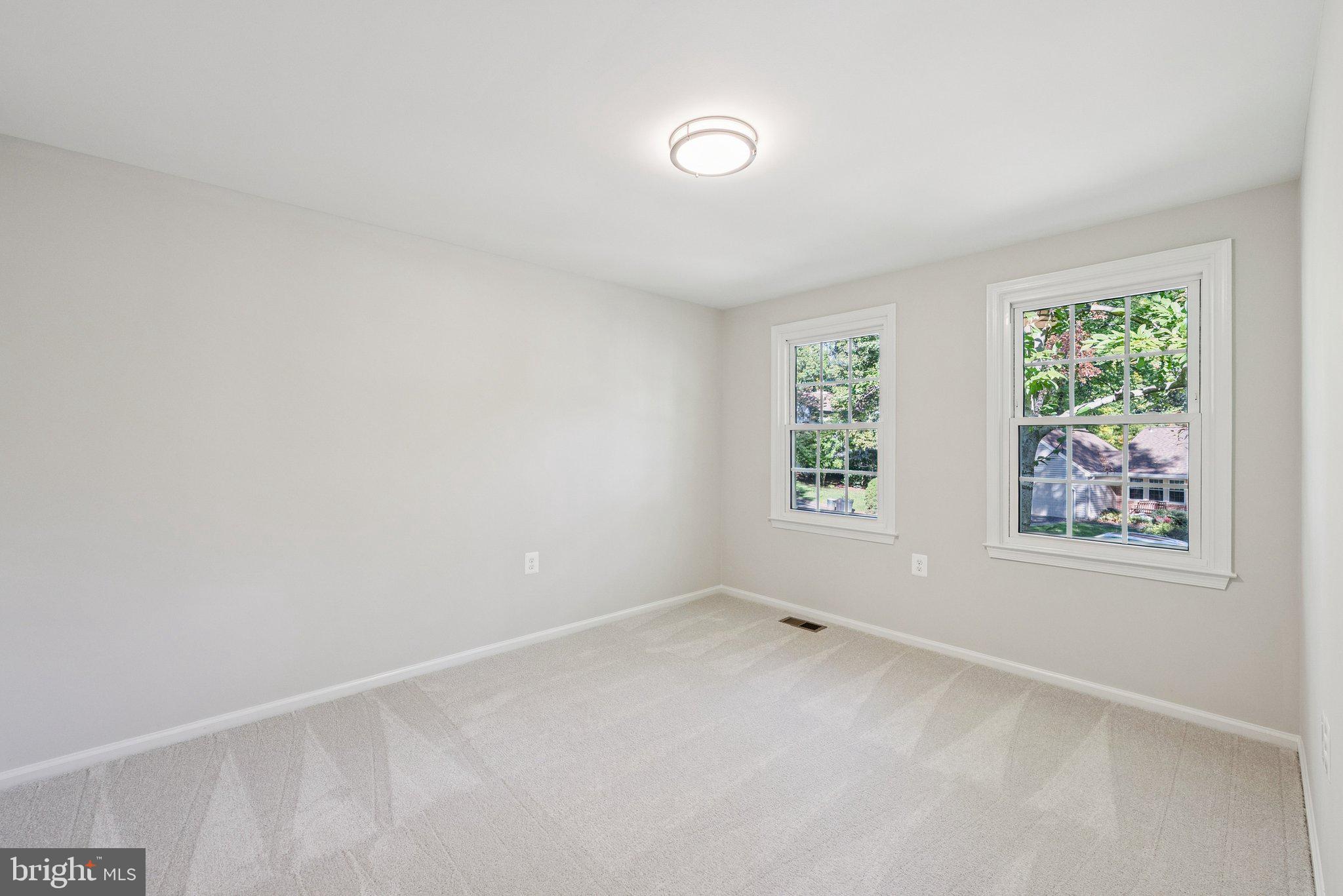 BURKE CENTRE - Residential