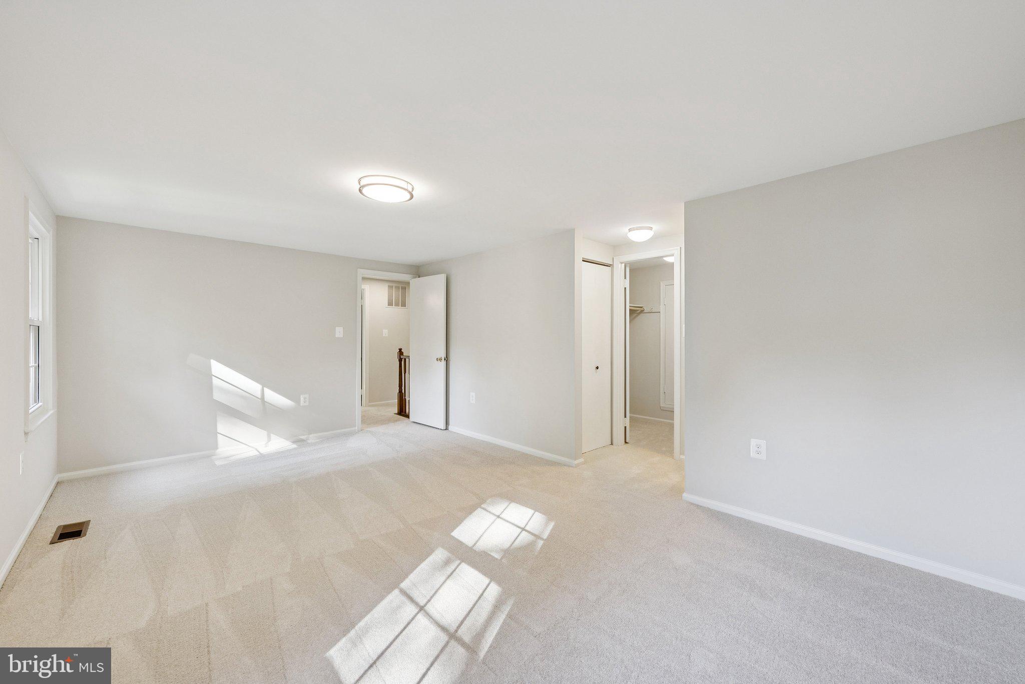 BURKE CENTRE - Residential