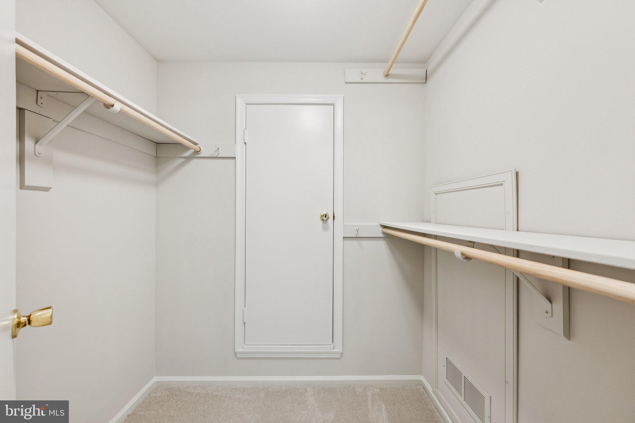 BURKE CENTRE - Residential