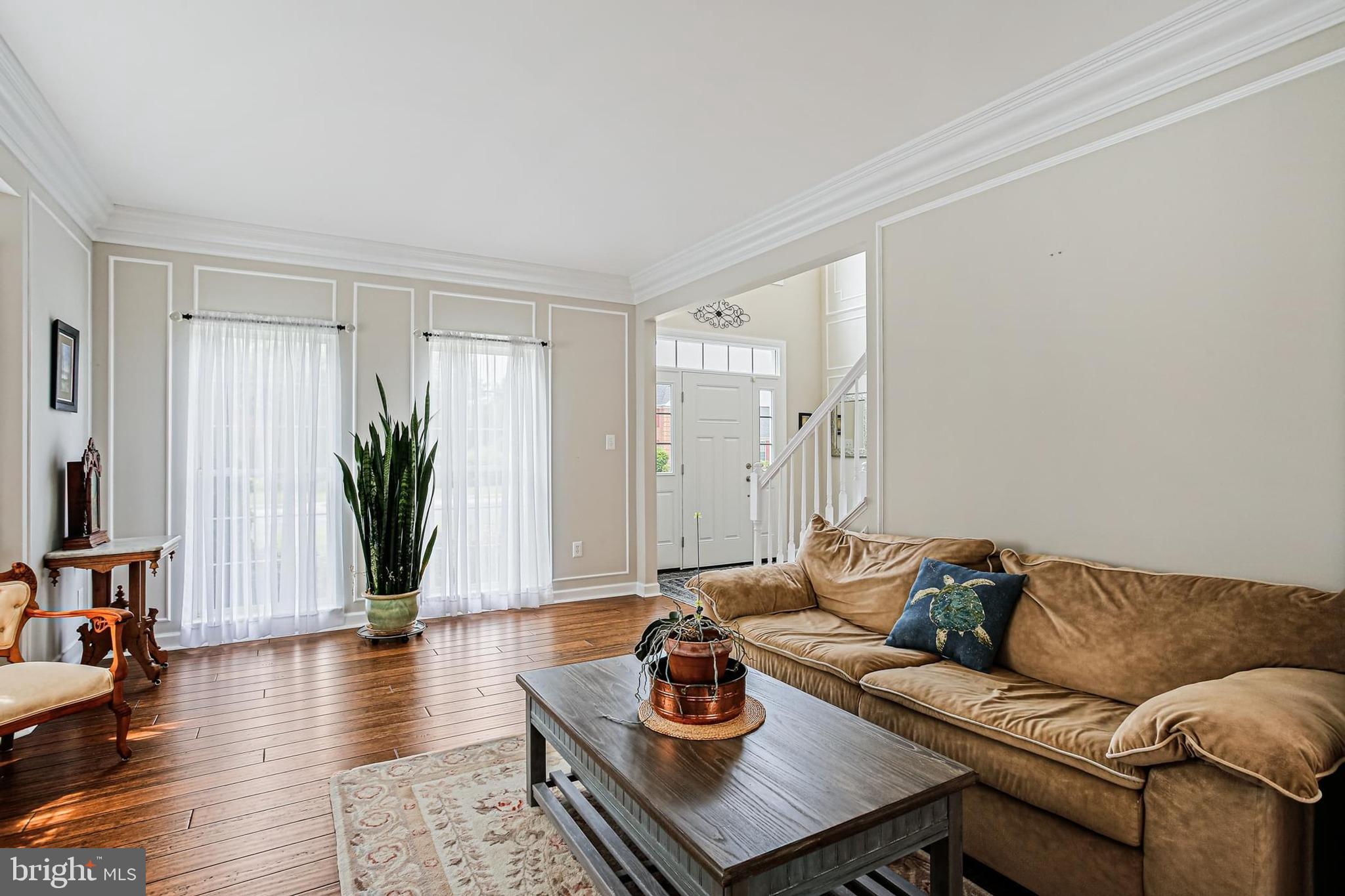 420 RONSDALE ROAD