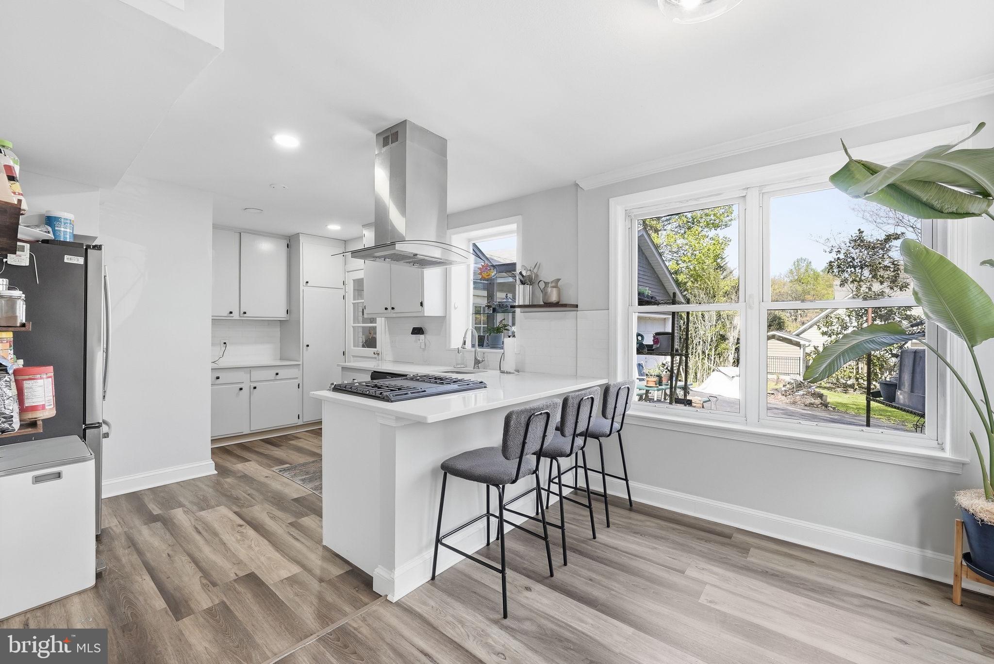 POPLAR HEIGHTS - Residential