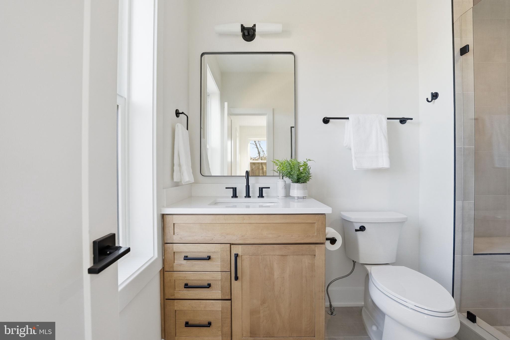 VIENNA WOODS - Residential