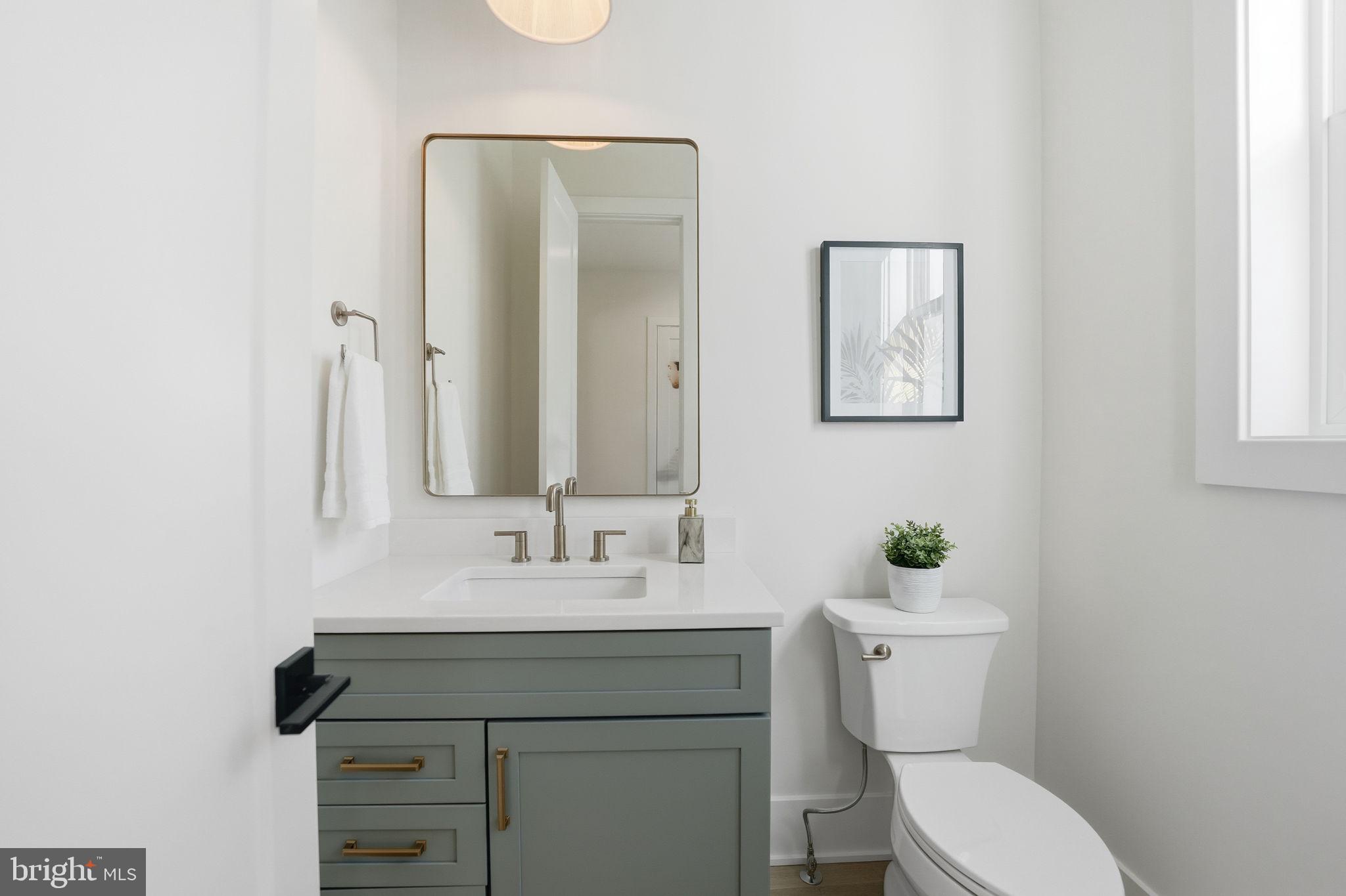 VIENNA WOODS - Residential