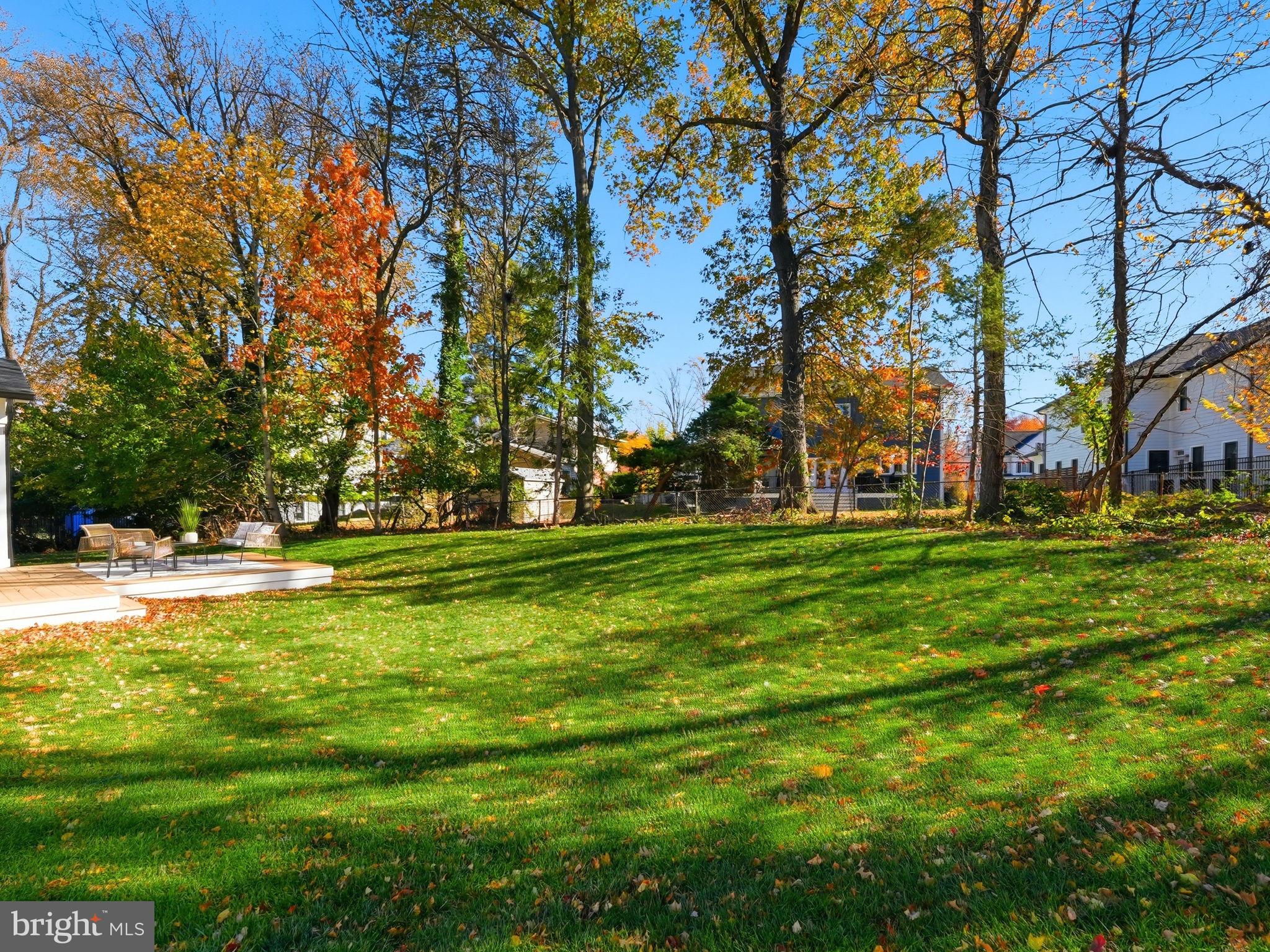 VIENNA WOODS - Residential