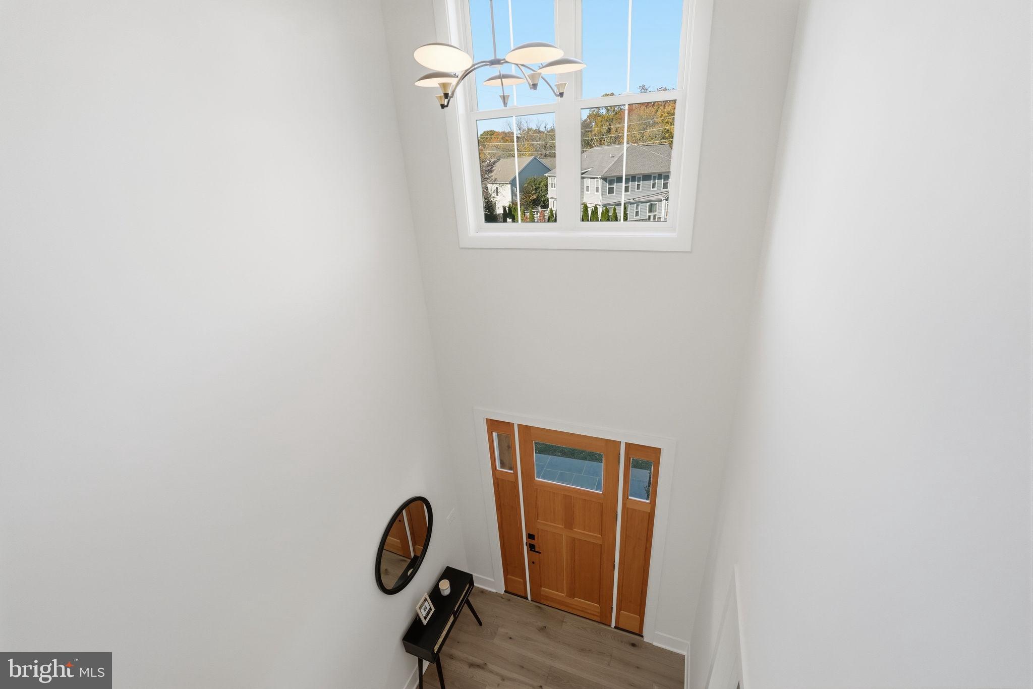 VIENNA WOODS - Residential