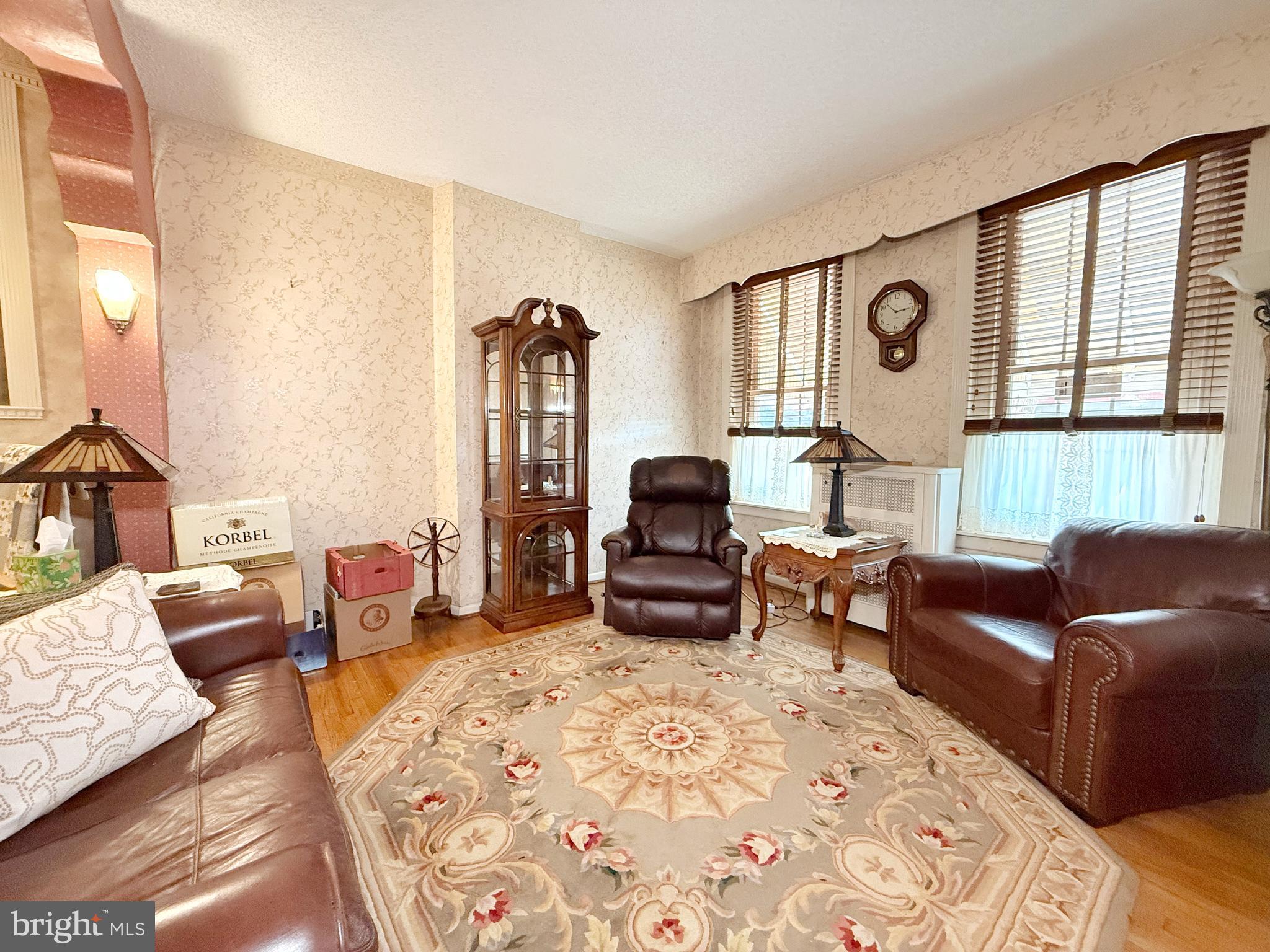 LOWER MOYAMENSING - Residential