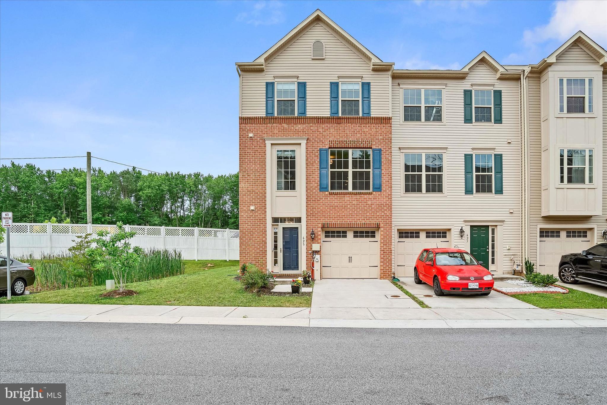 NORTH SHORE FOREST - Residential