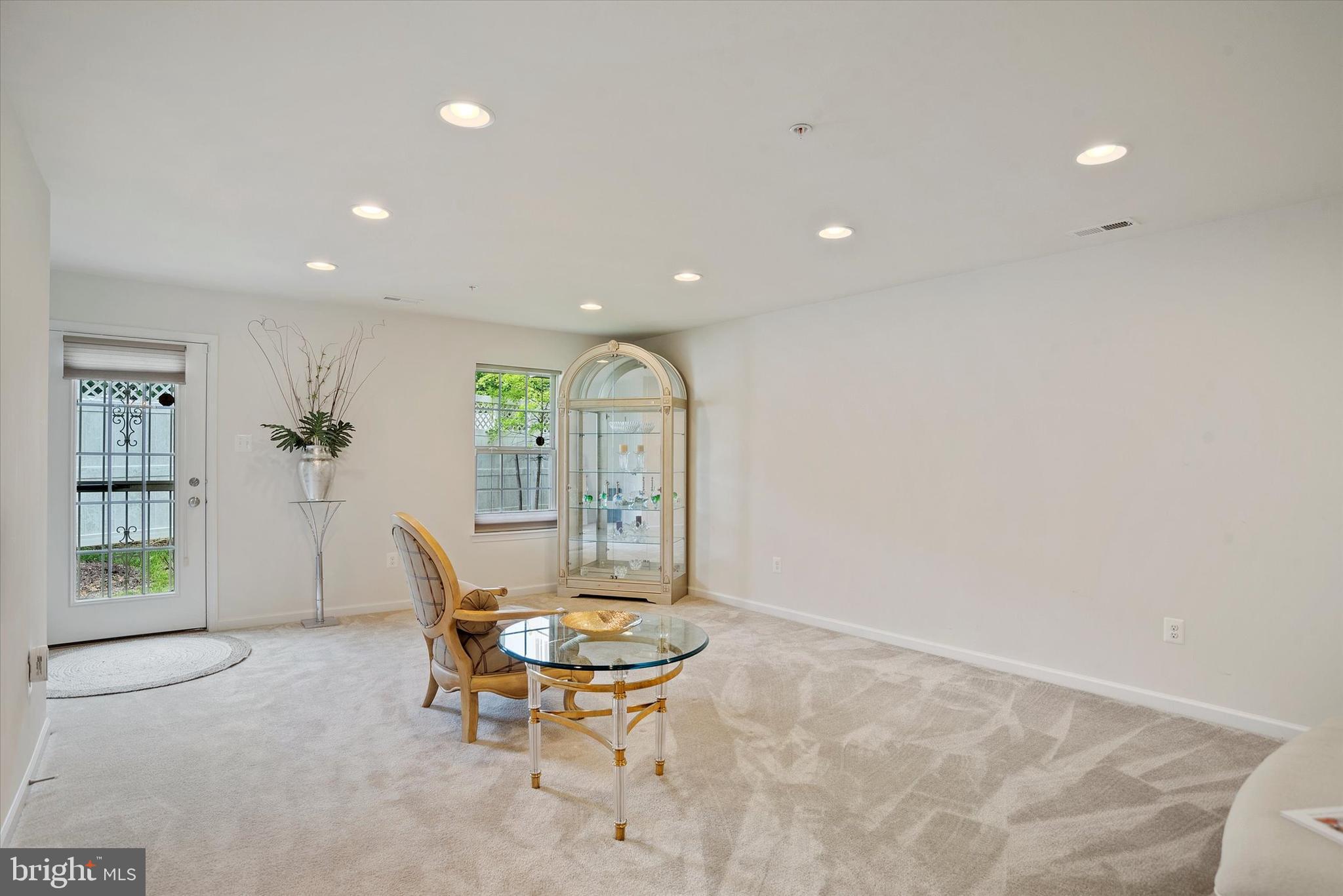 NORTH SHORE FOREST - Residential