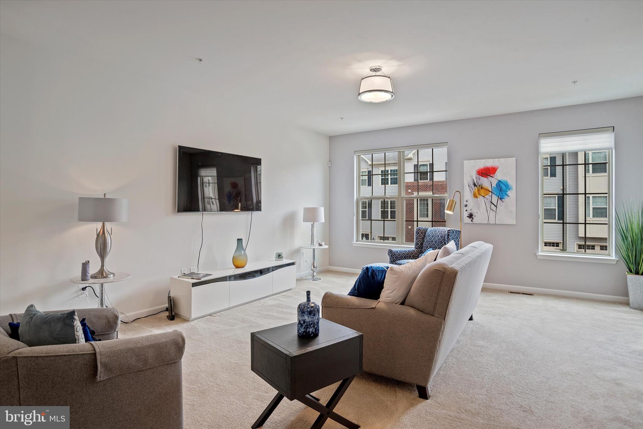 NORTH SHORE FOREST - Residential