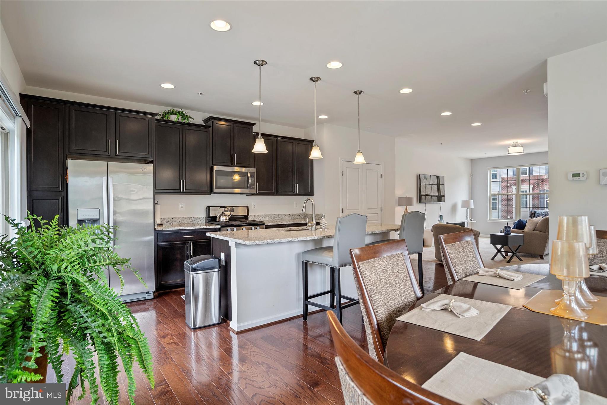 NORTH SHORE FOREST - Residential