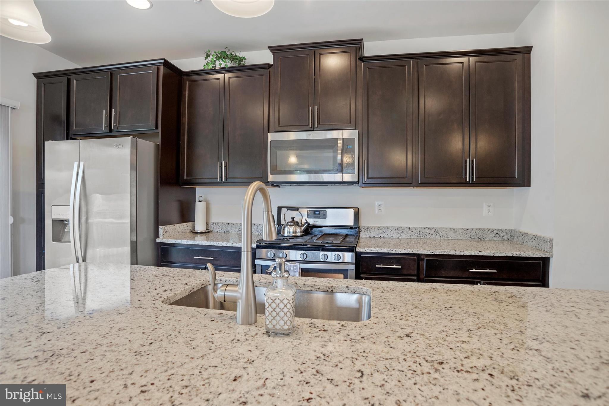 NORTH SHORE FOREST - Residential