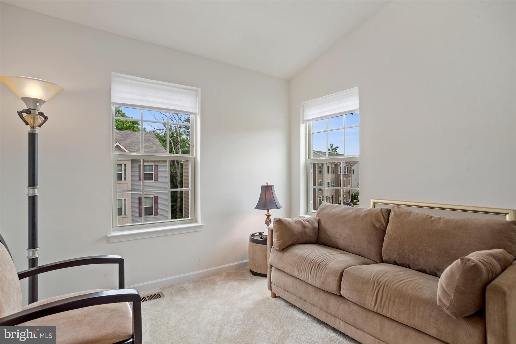 NORTH SHORE FOREST - Residential