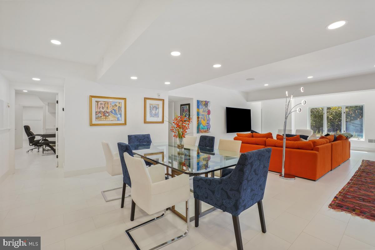 POTOMAC GLEN - Residential