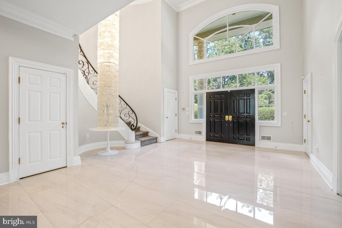 POTOMAC GLEN - Residential