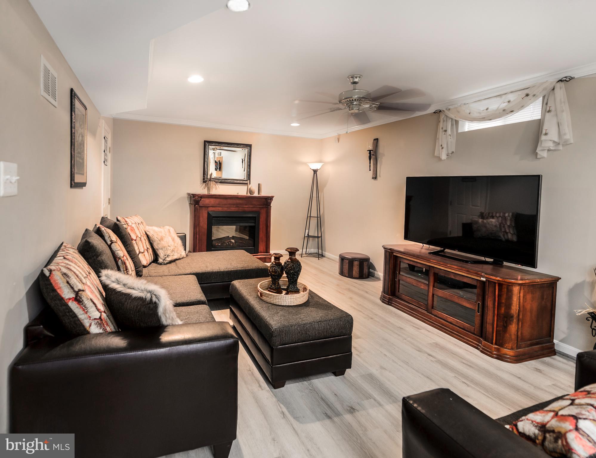 PERRY FARMS - Residential