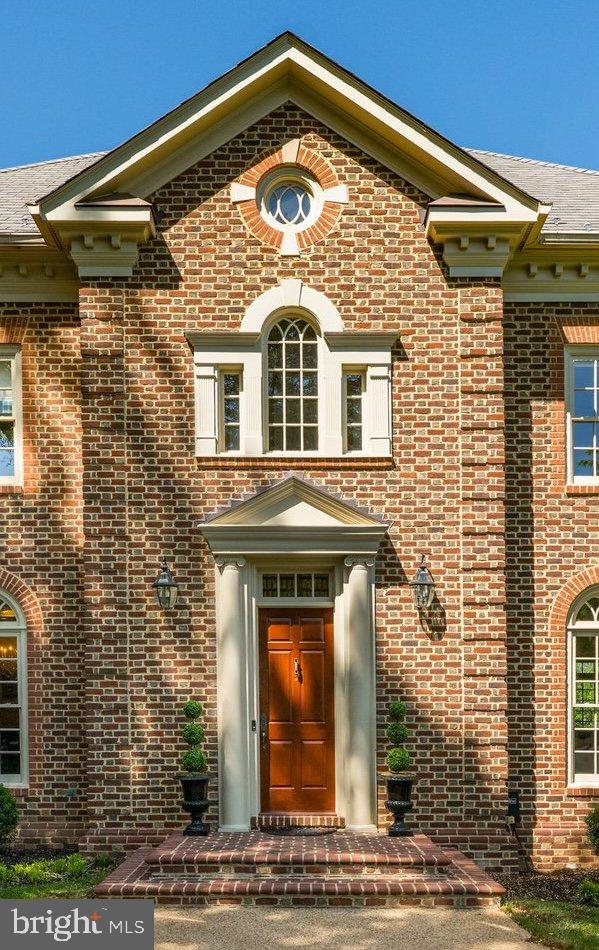 1101 DOGWOOD DRIVE