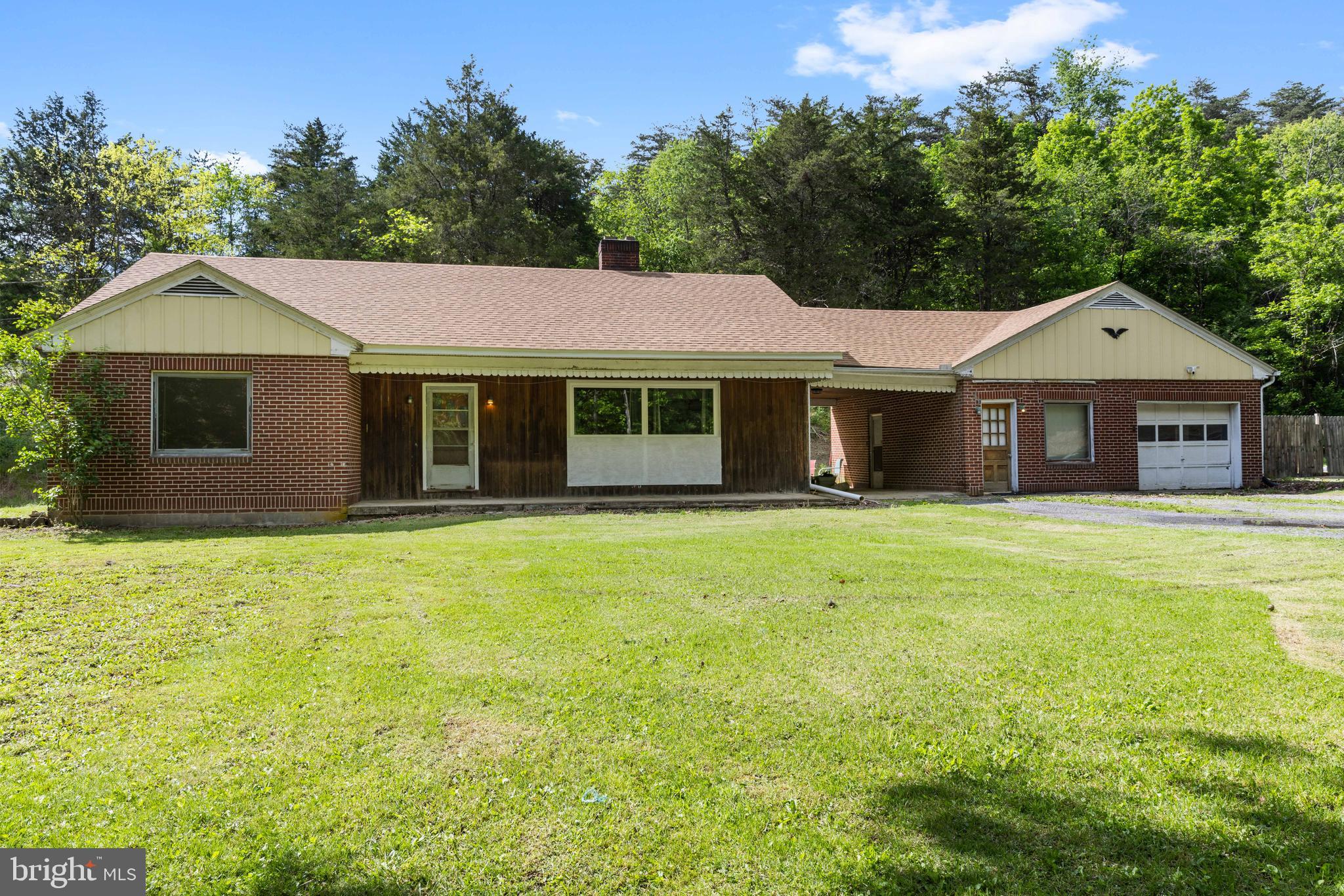 Charming 3BR/1BA Brick Ranch on 1.14 Acres –
Big Price Improvement & Super Motivated Sellers so don’t miss this opportunity to own this maintained 3-bedroom, 1-bath brick ranch offering 1,384 sq ft of inviting living space on a peaceful 1.14-acre lot. This solid home features a spacious living room with a cozy fireplace, hardwood floors, and central A/C for year-round comfort. Recent updates include a new roof (installed within the last 5 years), a newer heating system, and a hot water tank (both updated in the last 7 years).
A few small finishing touches remain—giving you the perfect chance to personalize and make this home your own! The full, unfinished basement provides a blank canvas for additional living space, storage, or your dream workshop.
Conveniently located just 9 miles from Romney, 18 miles from Cumberland, and 45 miles from Winchester, this home offers the best of both worlds: peaceful country living with easy access to nearby towns.
🏡 Move-in ready with endless potential—and the sellers are motivated!
💰 Sellers are offering to pay half of the buyer’s closing cost assistance!
Schedule your tour today and take the first step toward making this charming home yours!
