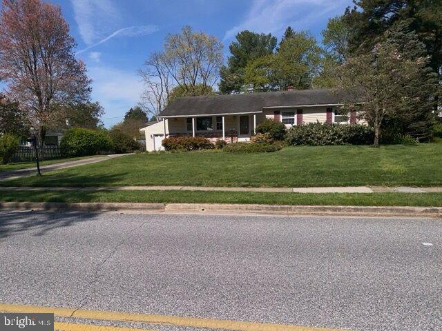 YORK MANOR - Residential