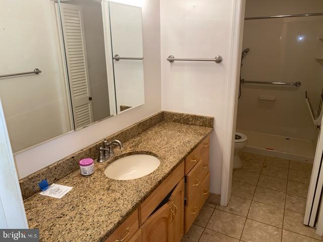 YORK MANOR - Residential