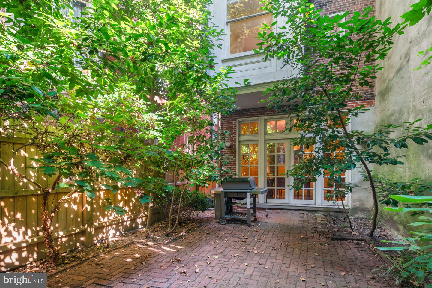 RITTENHOUSE SQUARE - Residential