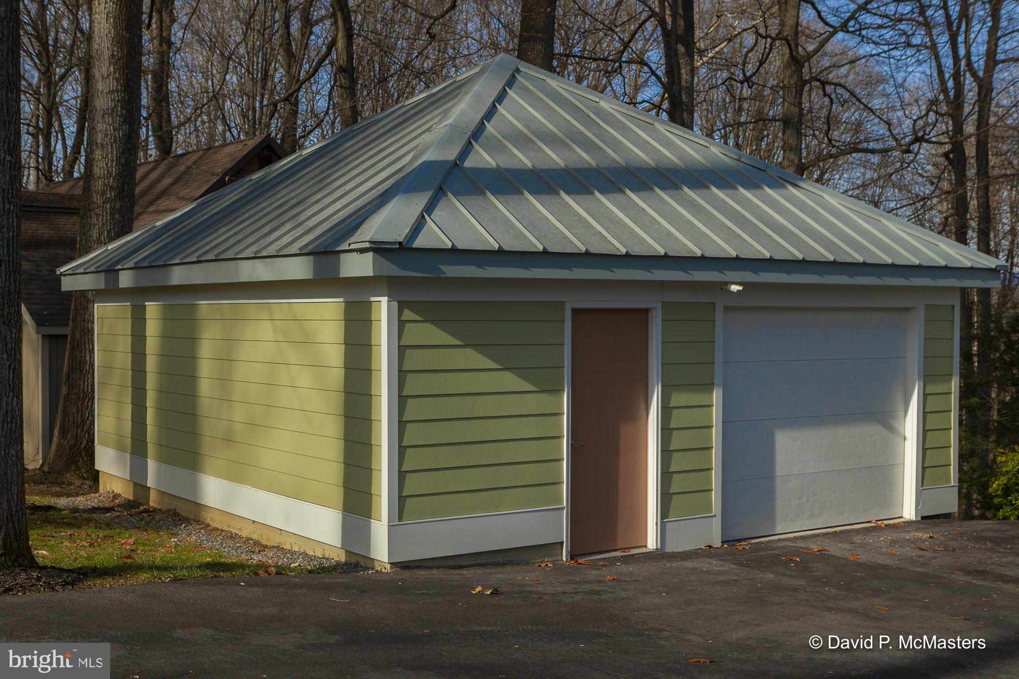 POTOMAC HEIGHTS - Residential