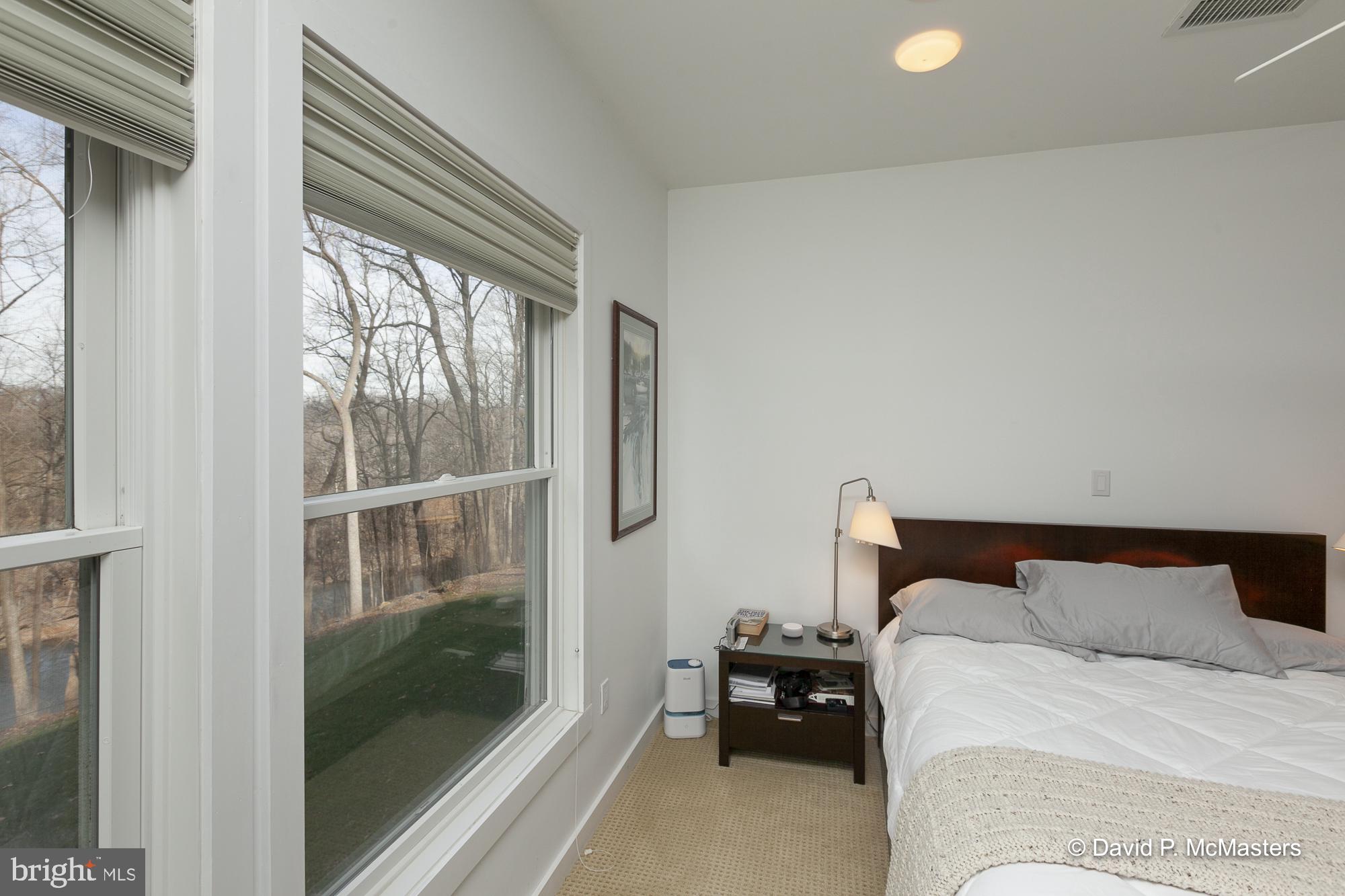 POTOMAC HEIGHTS - Residential