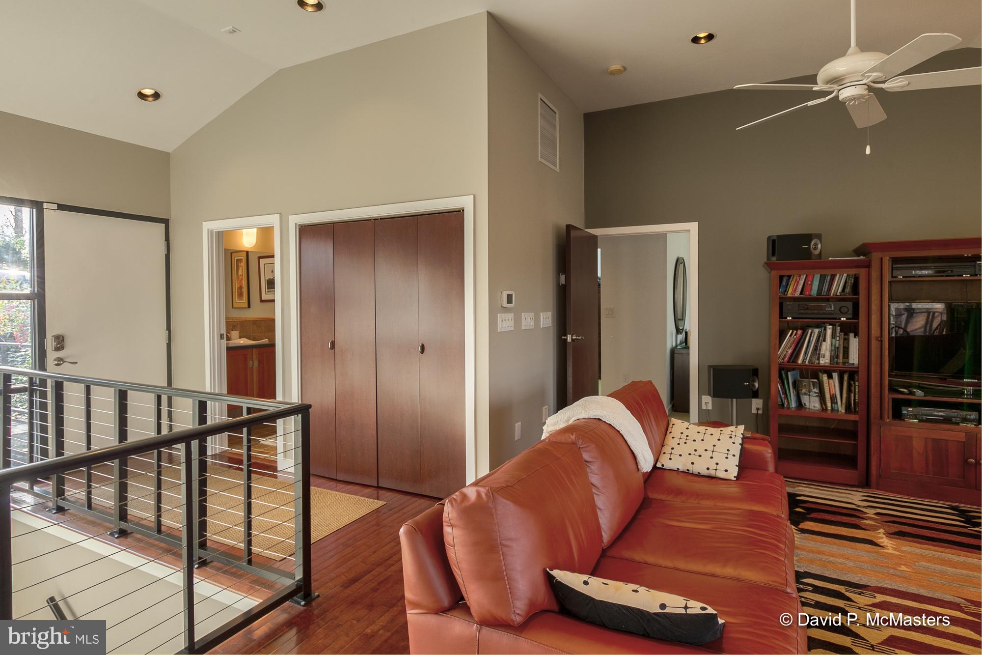 POTOMAC HEIGHTS - Residential