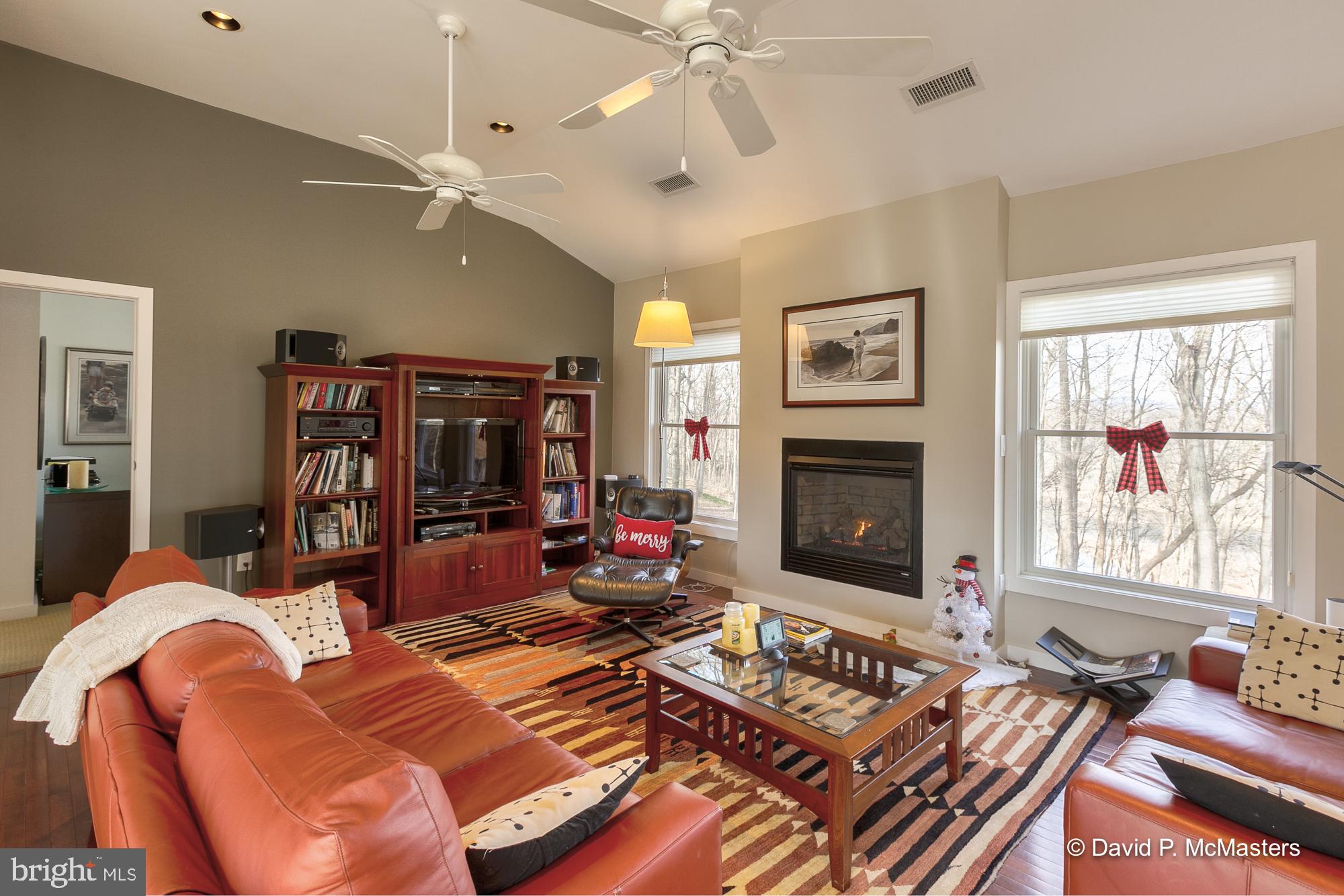 POTOMAC HEIGHTS - Residential