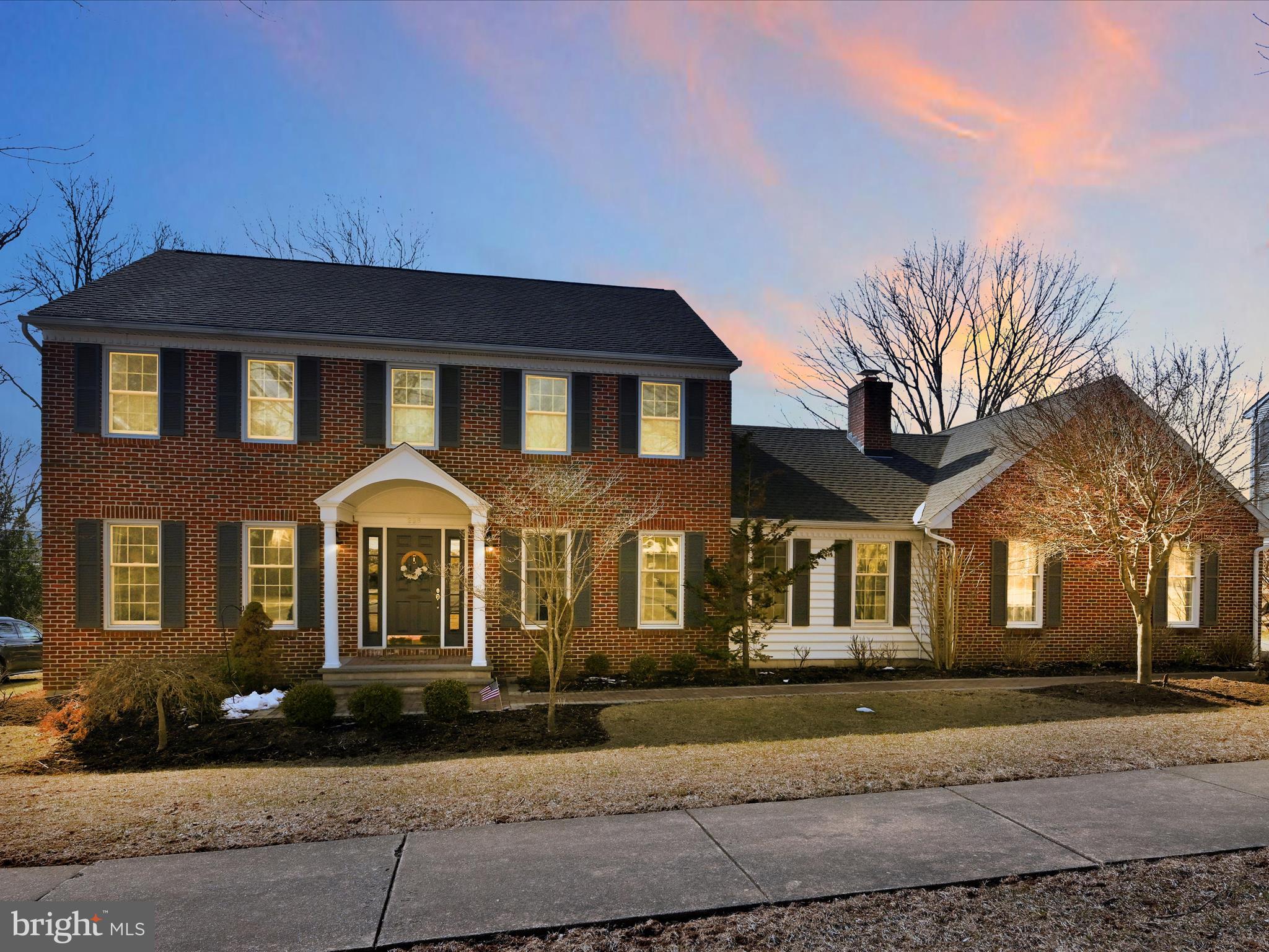 208 STURBRIDGE DRIVE
