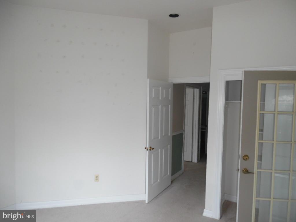 ENGLISH COUNTRY MANOR - Residential