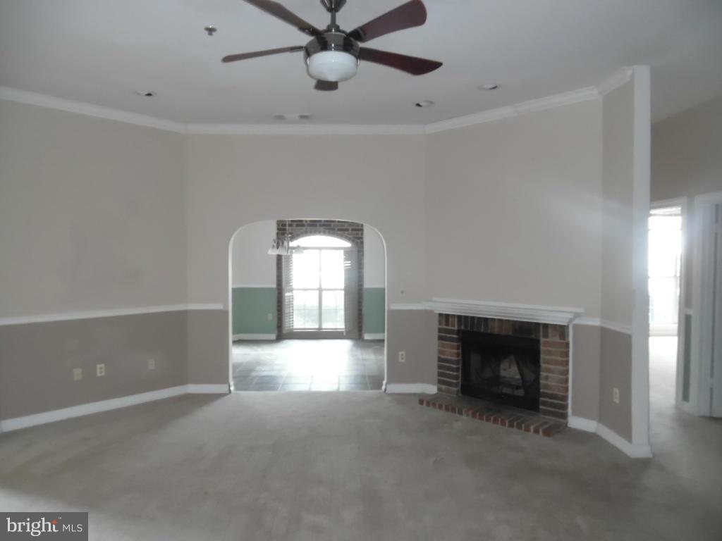 ENGLISH COUNTRY MANOR - Residential