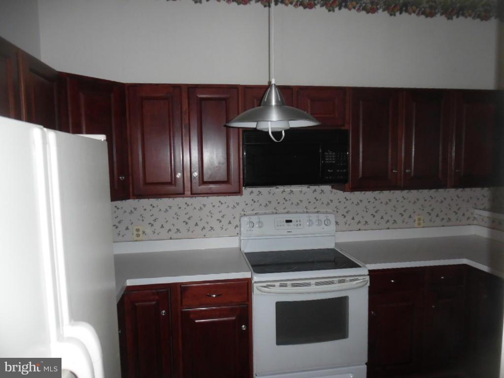 ENGLISH COUNTRY MANOR - Residential