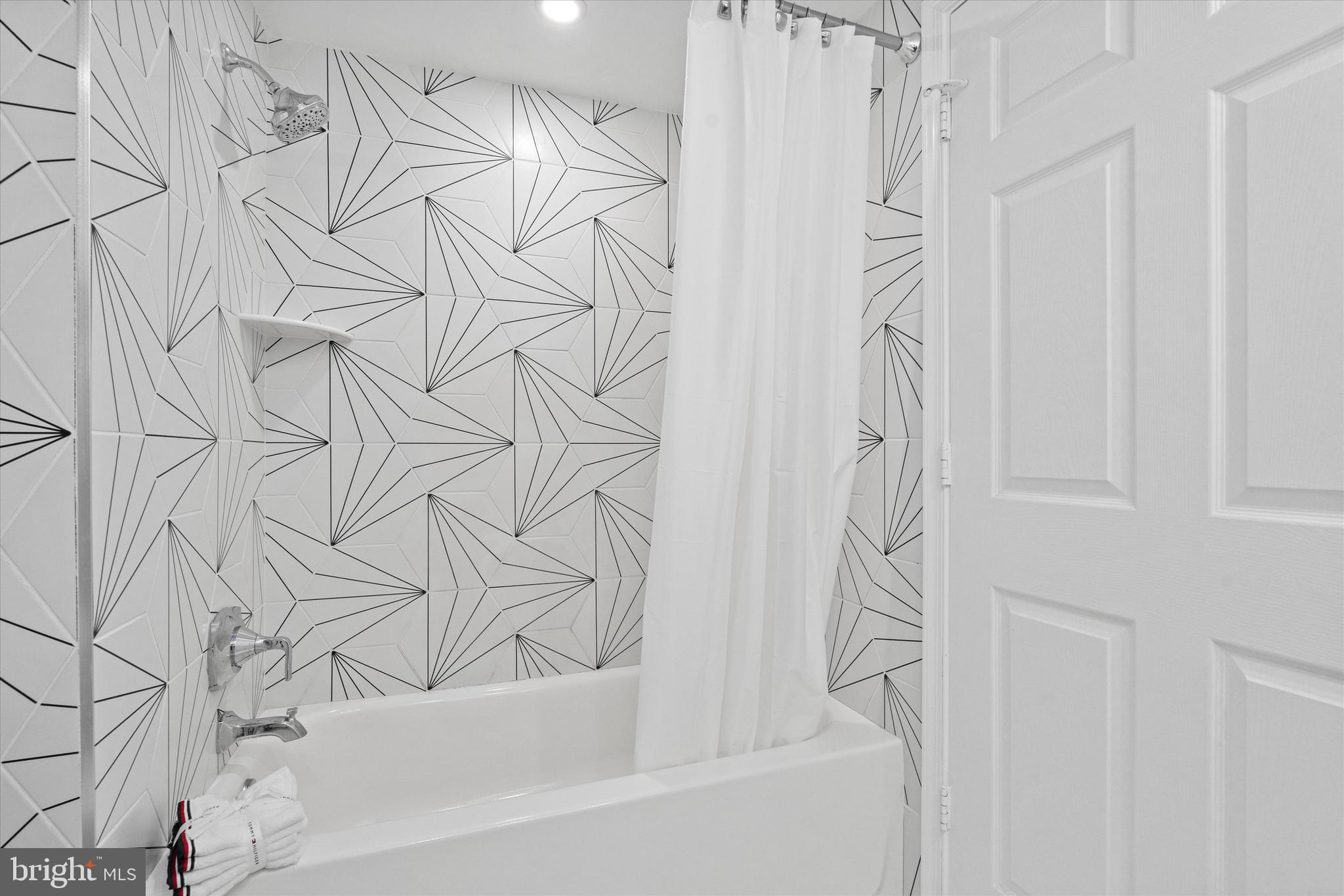 ALEXANDRIA - Residential Lease