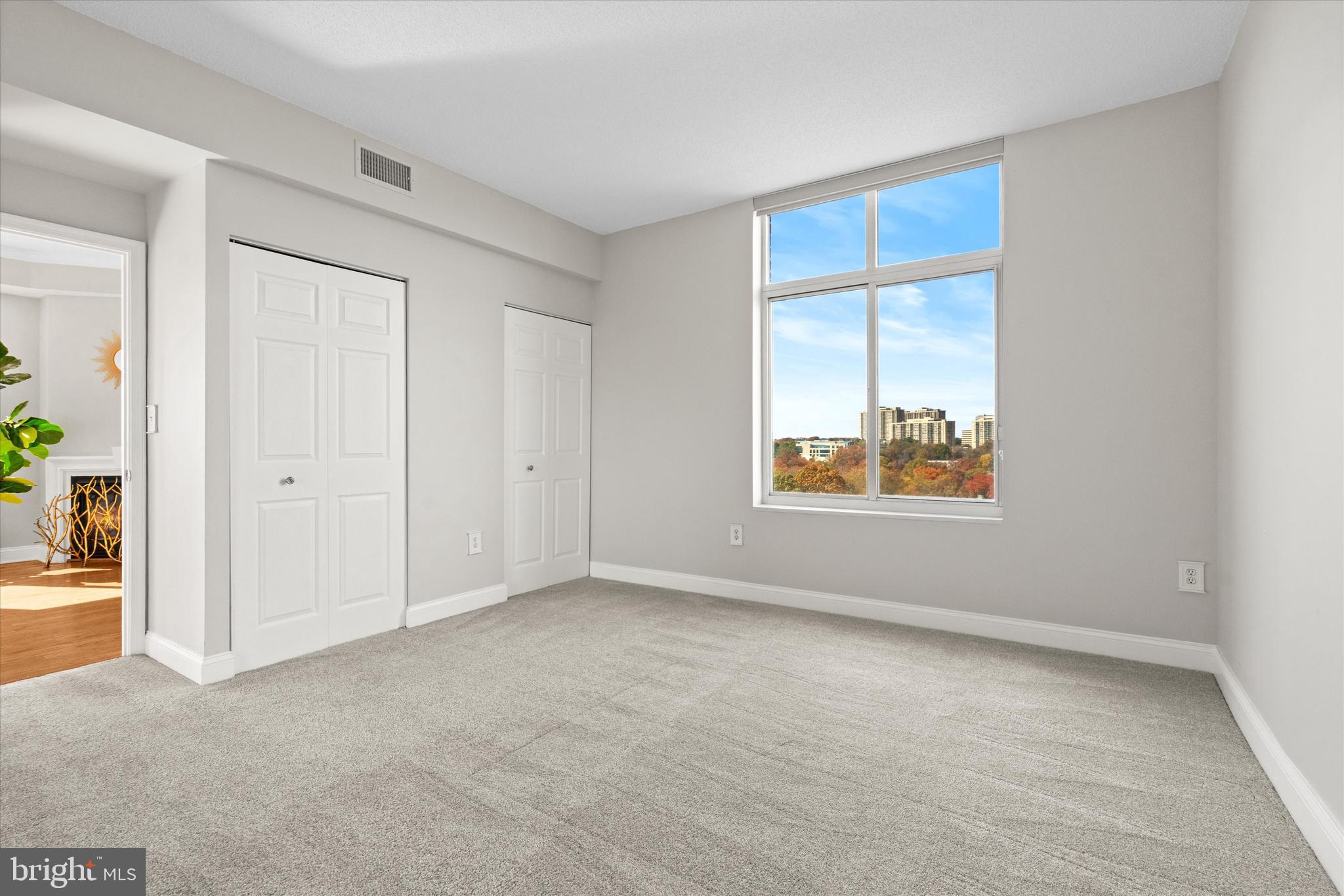 ALEXANDRIA - Residential Lease