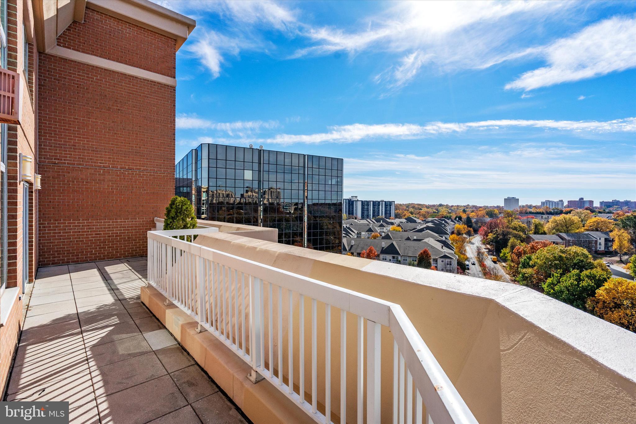 ALEXANDRIA - Residential Lease