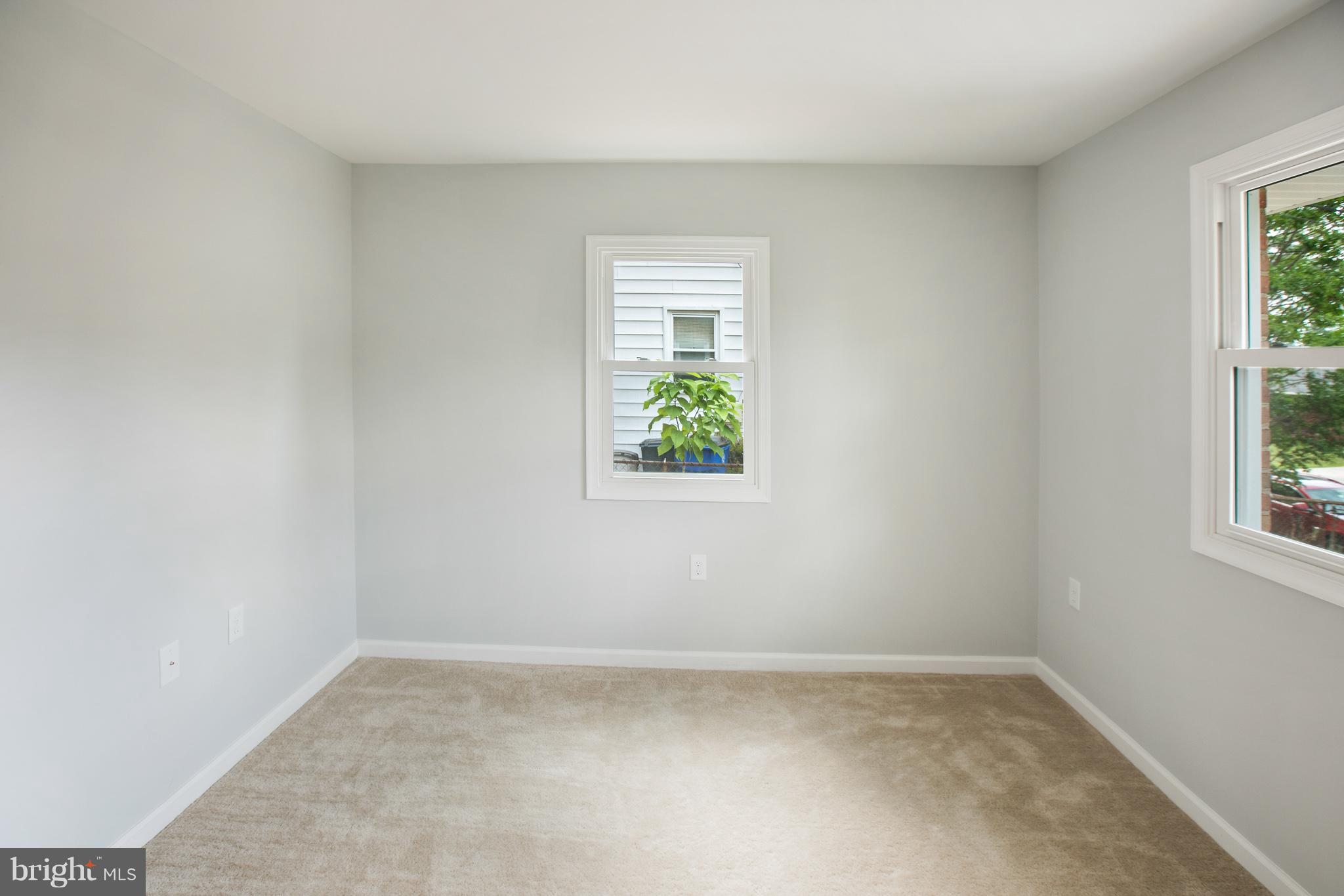 LANDOVER HILLS- GREEN HI - Residential