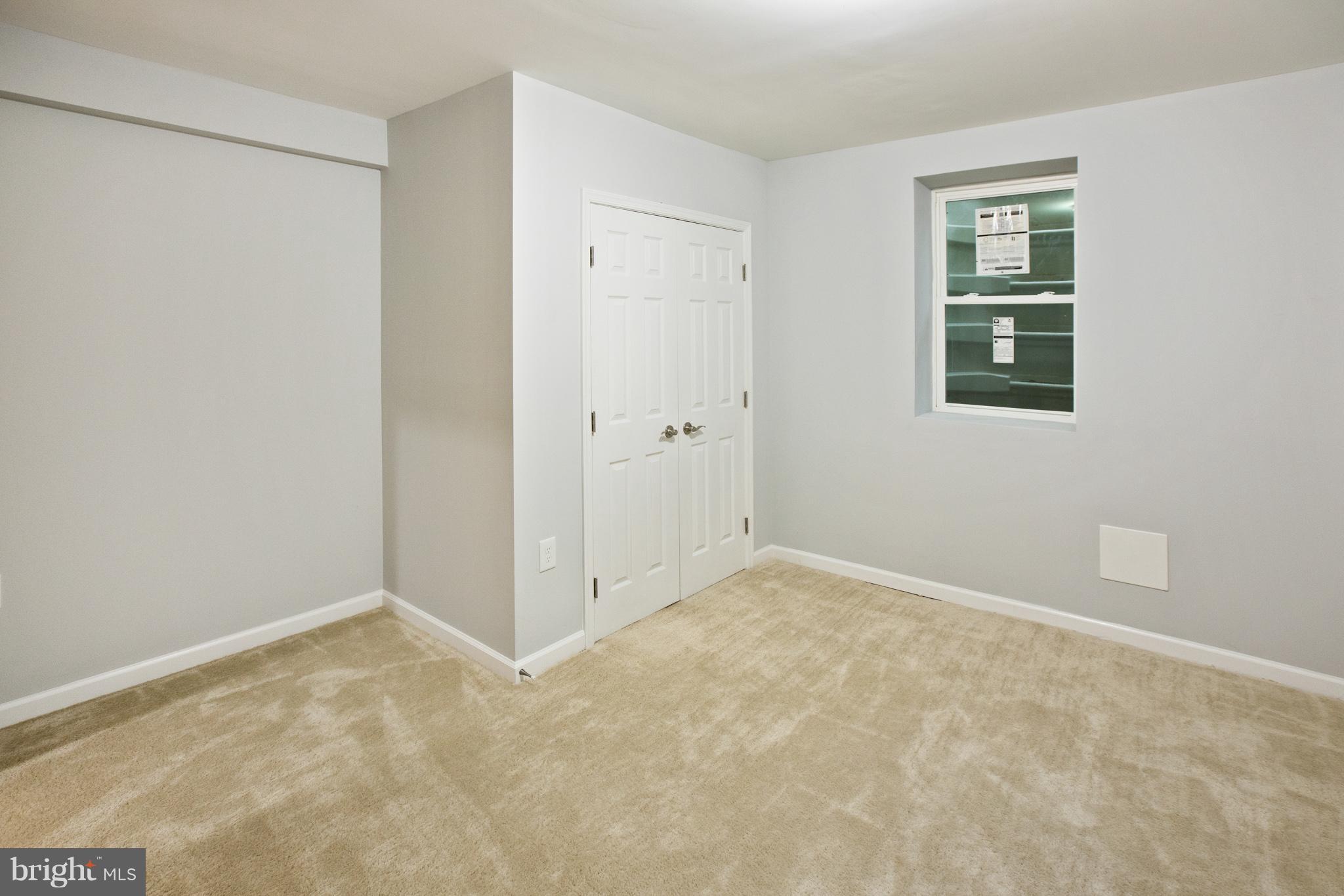 LANDOVER HILLS- GREEN HI - Residential