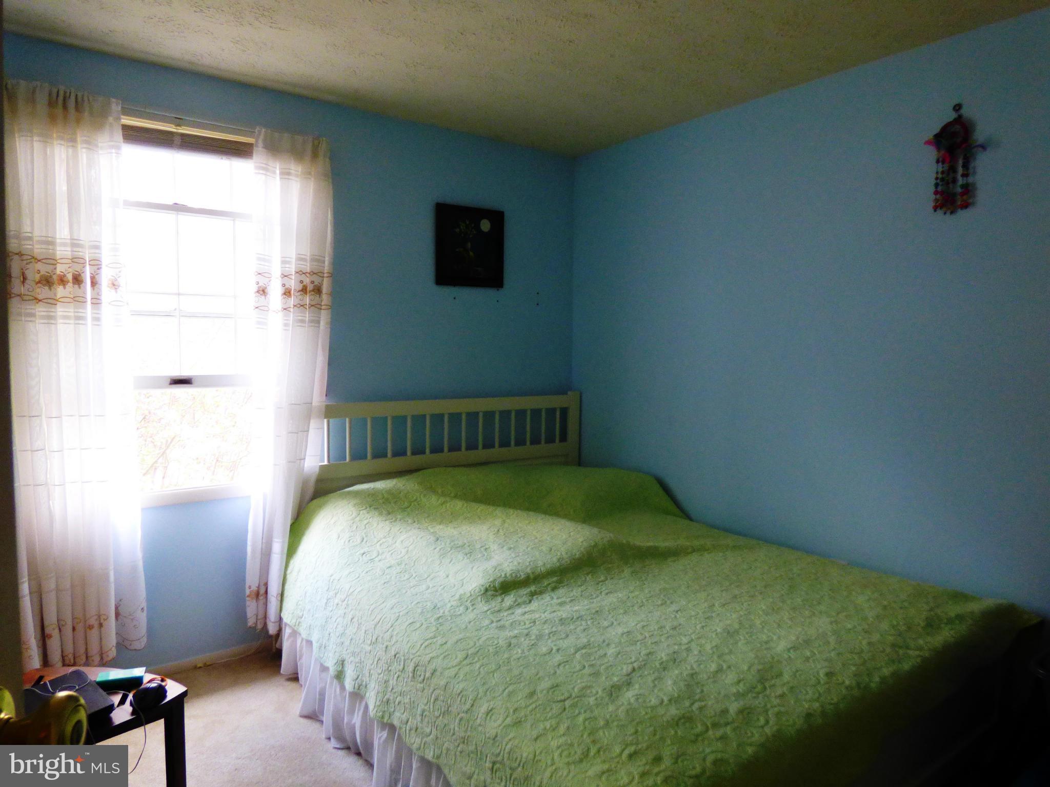 LITTLE ROCKY RUN - Residential Lease