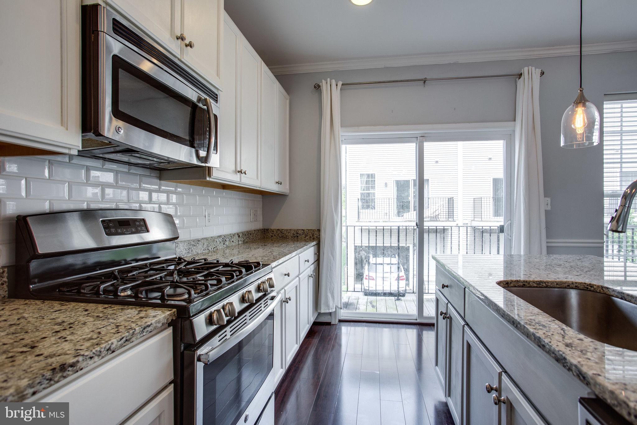 GALLERY PARK - Residential